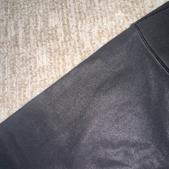 black shiny lululemon wonder train leggings - Picture 2 of 3